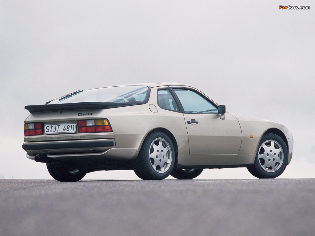 Photos of Porsche 944 Turbo Coupe 1985–91 (1024 x 768)