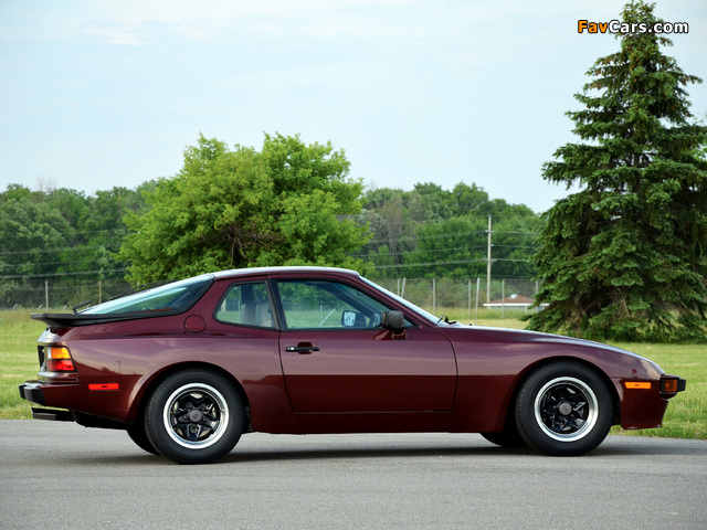 Porsche 944 Coupe US-spec 1982–89 pictures (640 x 480)