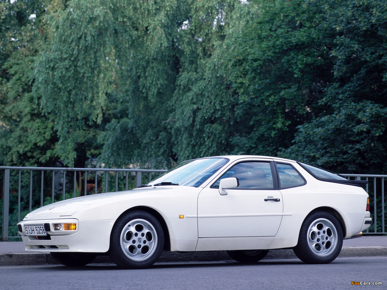 Porsche 944 S Coupe 1987–88 images (1280 x 960)