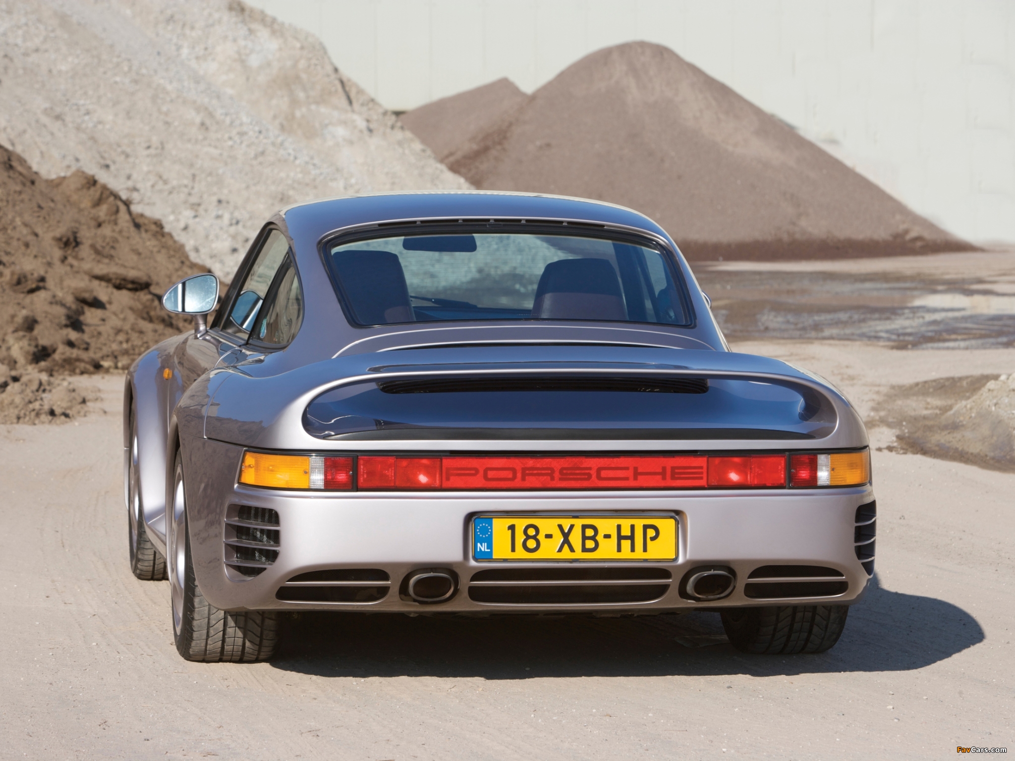 Images of Porsche 959 1987–88 (2048 x 1536)