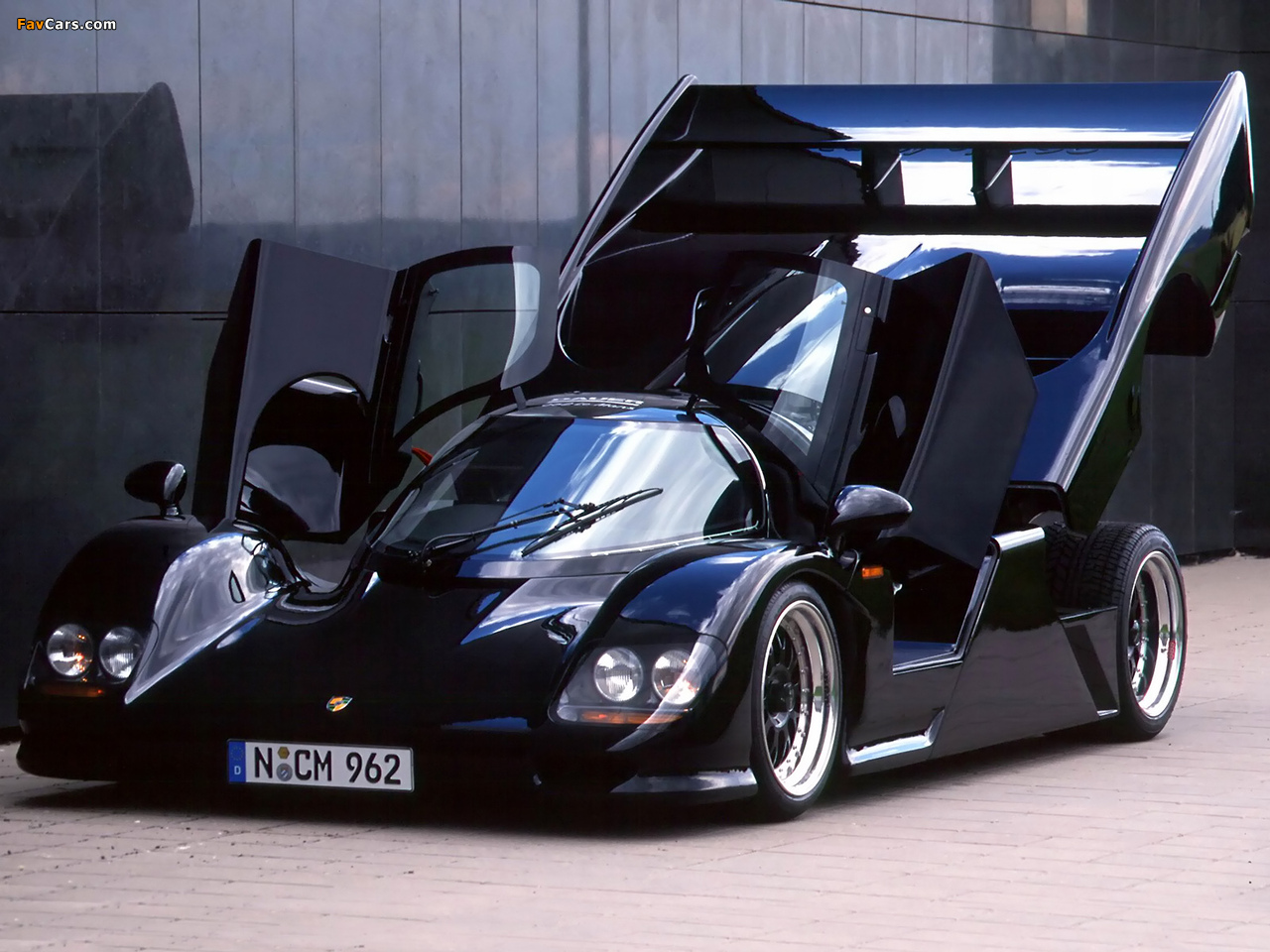 Images of Porsche Dauer 962 LM Road Car 1994–96 (1280 x 960)