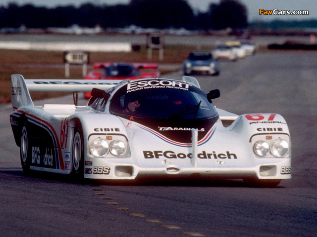 Photos of Porsche 962 1984–91 (640 x 480)