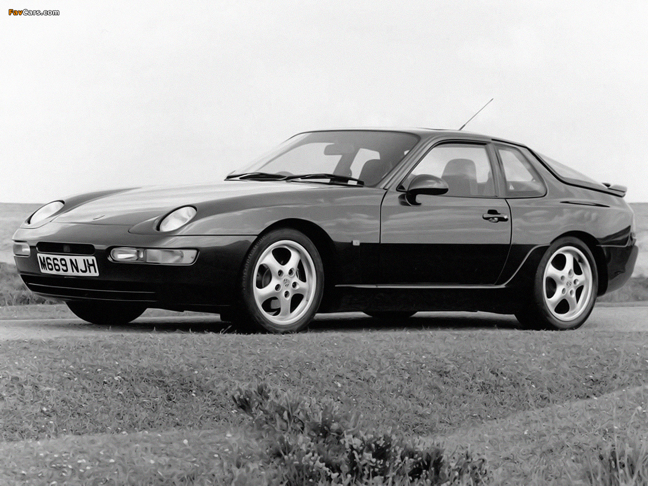 Pictures of Porsche 968 Coupe UK-spec 1991–95 (1280 x 960)