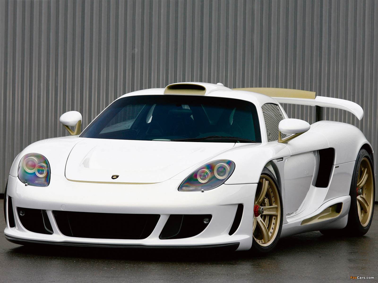 Gemballa Mirage GT Gold Edition 2009 wallpapers (1600 x 1200)