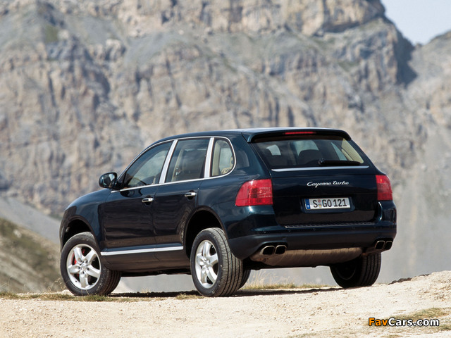 Images of Porsche Cayenne Turbo (955) 2002–07 (640 x 480)