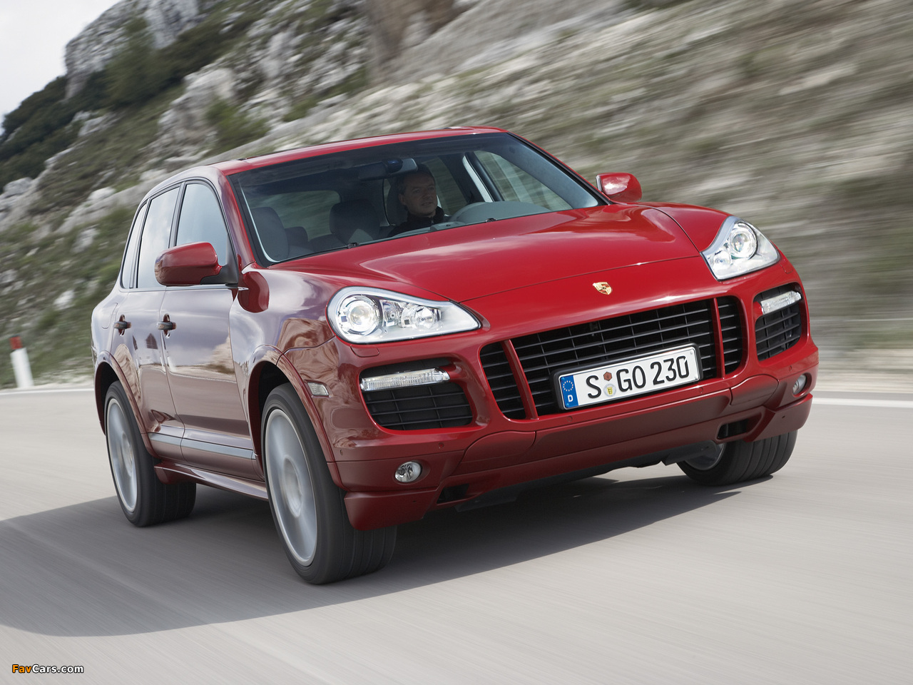 Images of Porsche Cayenne GTS (957) 2008–10 (1280 x 960)