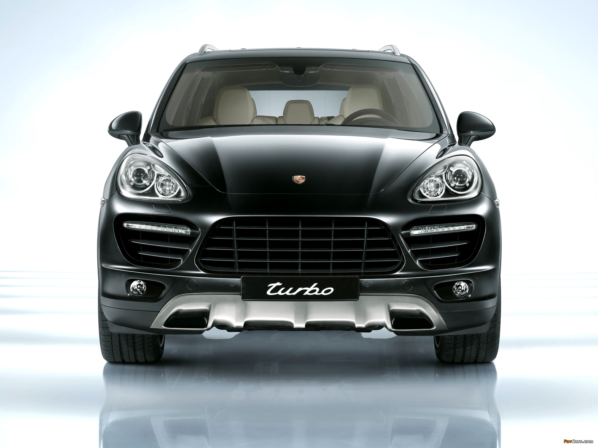 Images of Porsche Cayenne Turbo (958) 2010 (2048 x 1536)