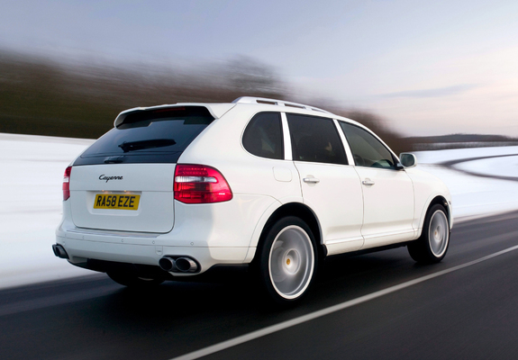 Photos of Porsche Cayenne UK-spec (957) 2007–10