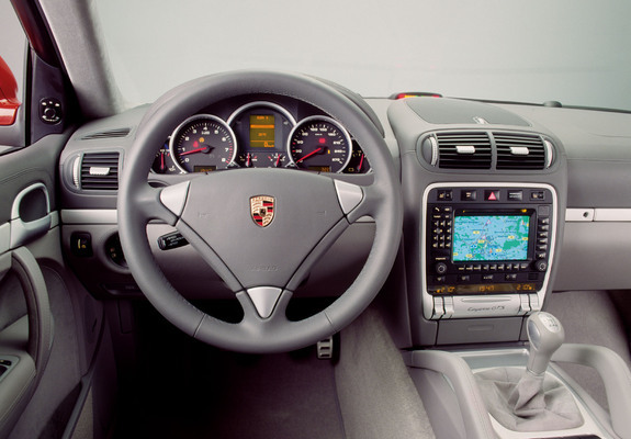Photos of Porsche Cayenne GTS (957) 2008–10