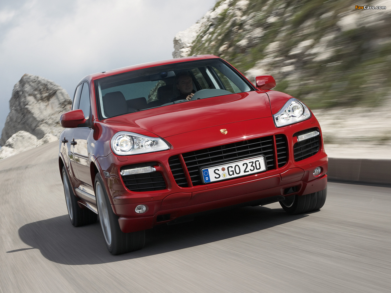 Photos of Porsche Cayenne GTS (957) 2008–10 (1280 x 960)