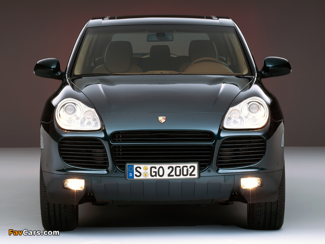 Pictures of Porsche Cayenne Turbo (955) 2002–07 (640 x 480)
