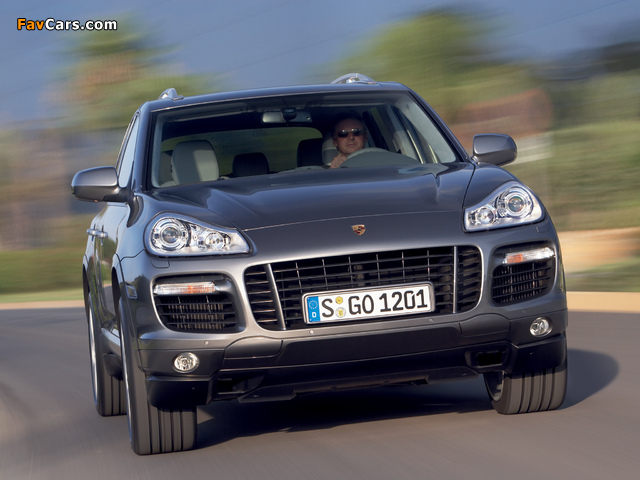 Pictures of Porsche Cayenne Turbo (957) 2007–10 (640 x 480)