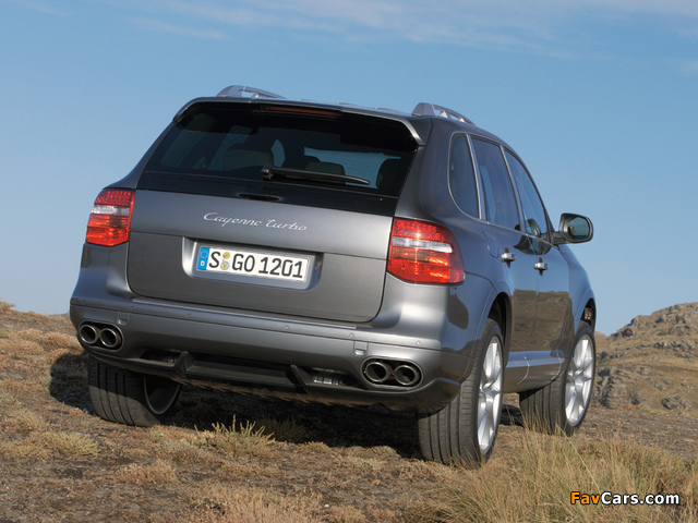 Pictures of Porsche Cayenne Turbo (957) 2007–10 (640 x 480)