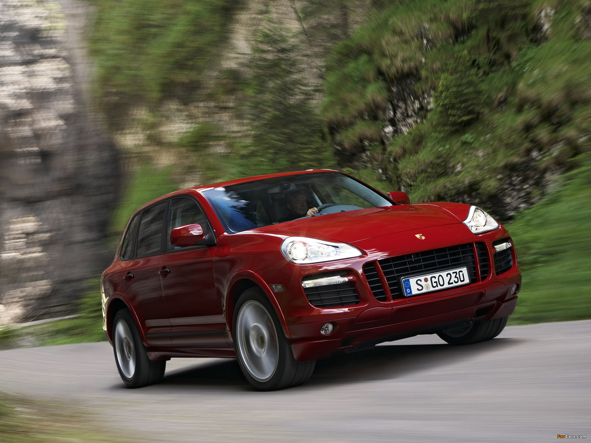 Pictures of Porsche Cayenne GTS (957) 2008–10 (2048 x 1536)