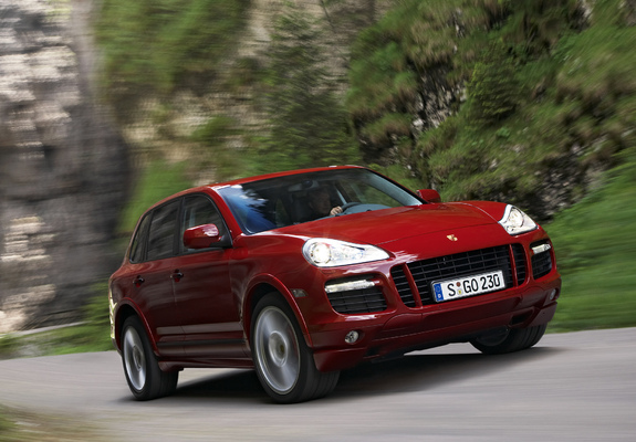 Pictures of Porsche Cayenne GTS (957) 2008–10