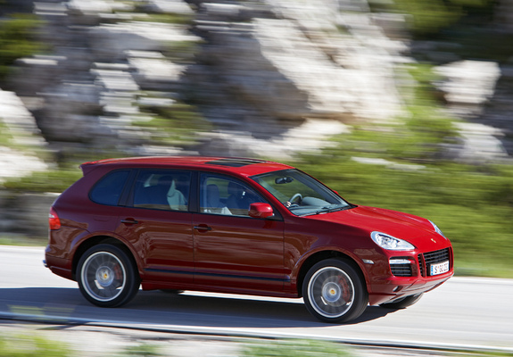 Pictures of Porsche Cayenne GTS (957) 2008–10