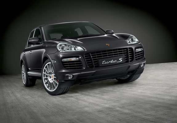 Pictures of Porsche Cayenne Turbo S (957) 2008–10