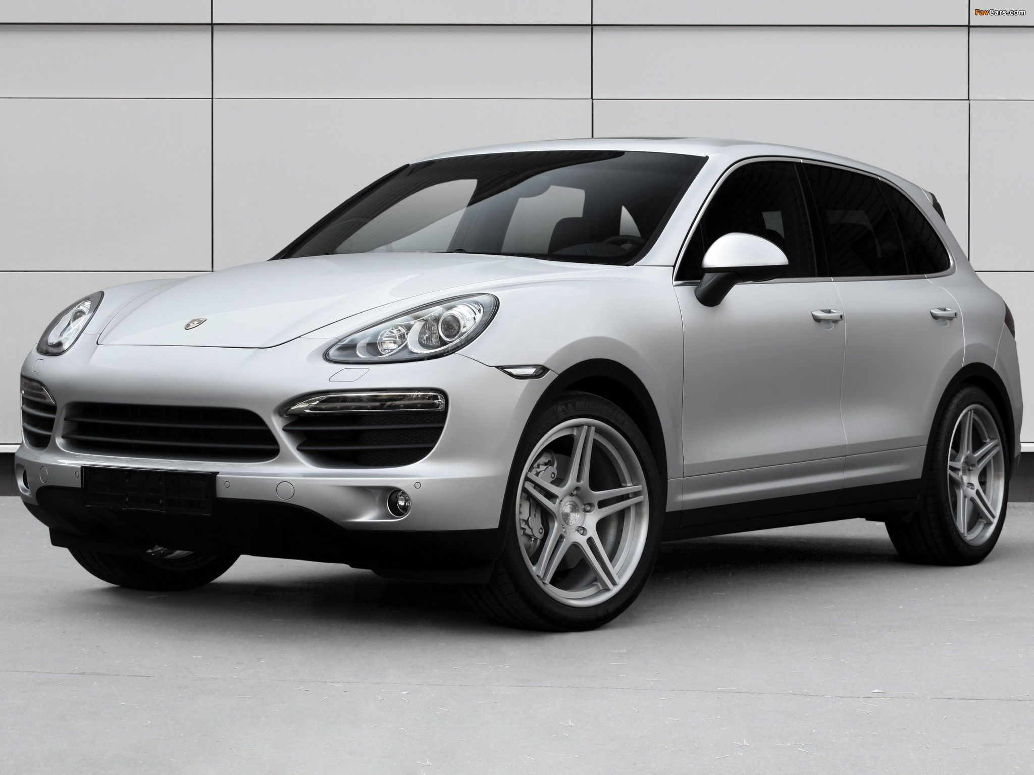 TopCar Porsche Cayenne S (958) 2010 pictures (2048 x 1536)