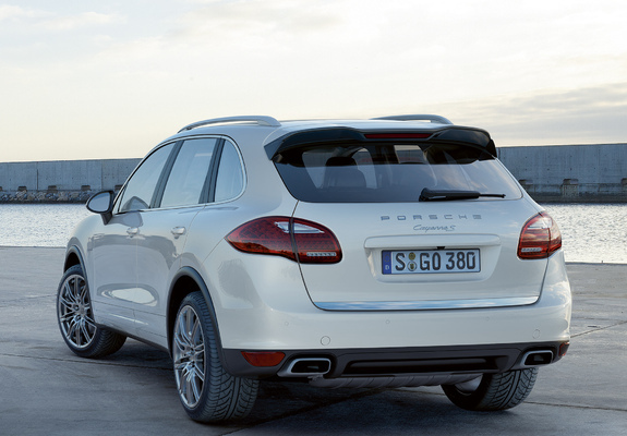 Porsche Cayenne S Hybrid (958) 2010 wallpapers