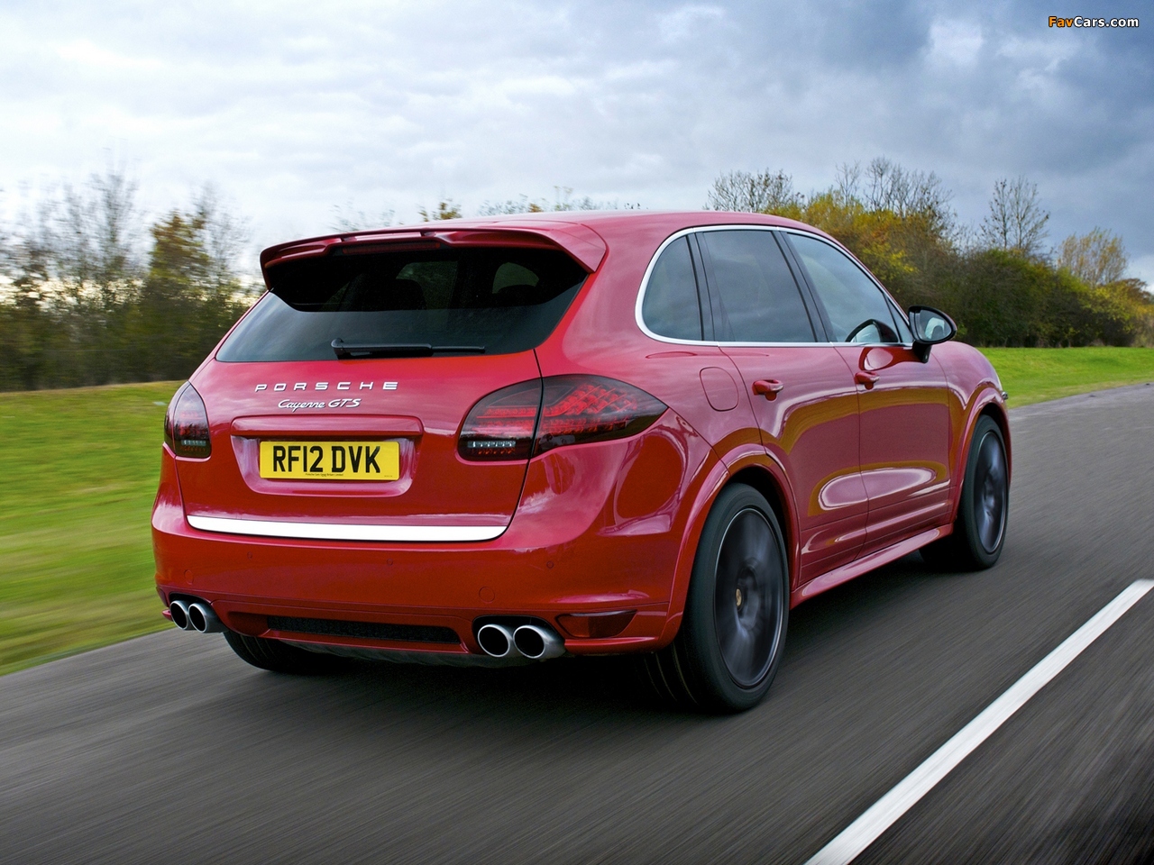 Porsche Cayenne GTS UK-spec (958) 2012 pictures (1280 x 960)