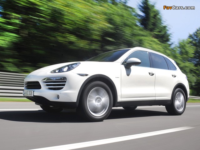 Porsche Cayenne Diesel (958) 2010 wallpapers (640 x 480)