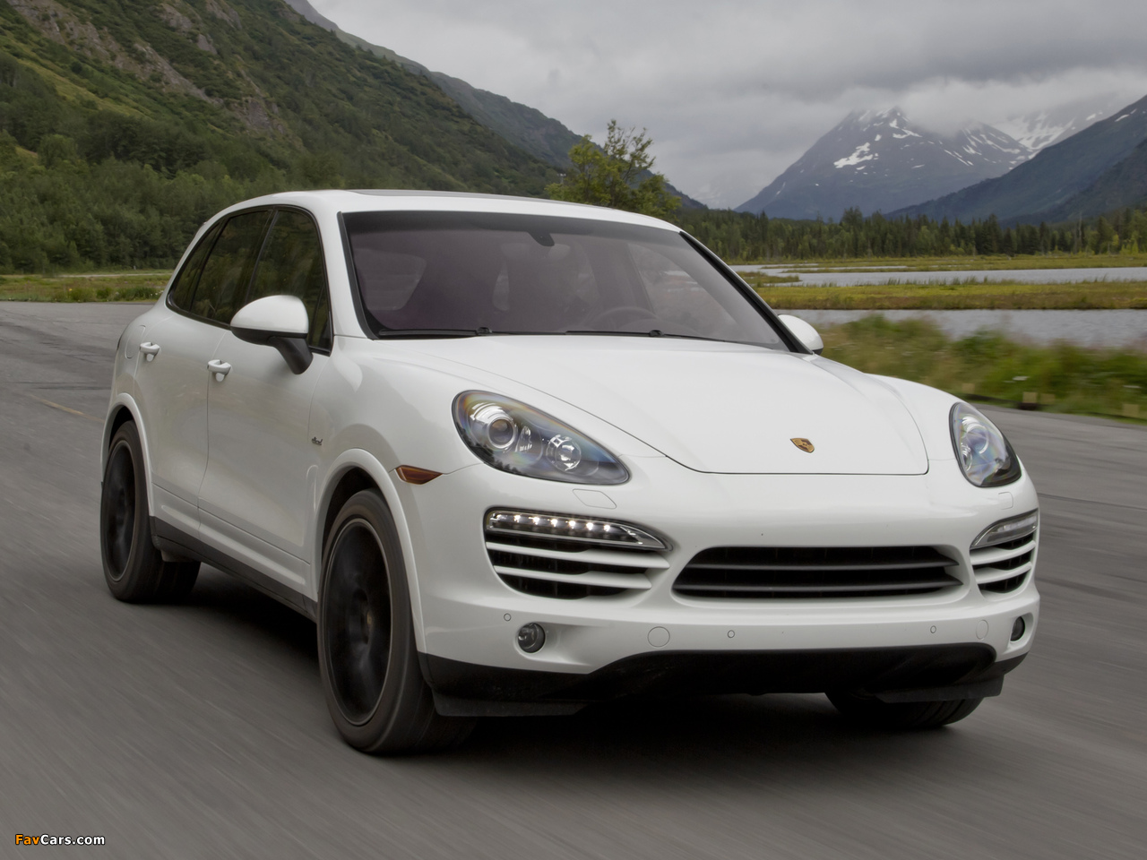 Porsche Cayenne Diesel US-spec (958) 2012 wallpapers (1280 x 960)