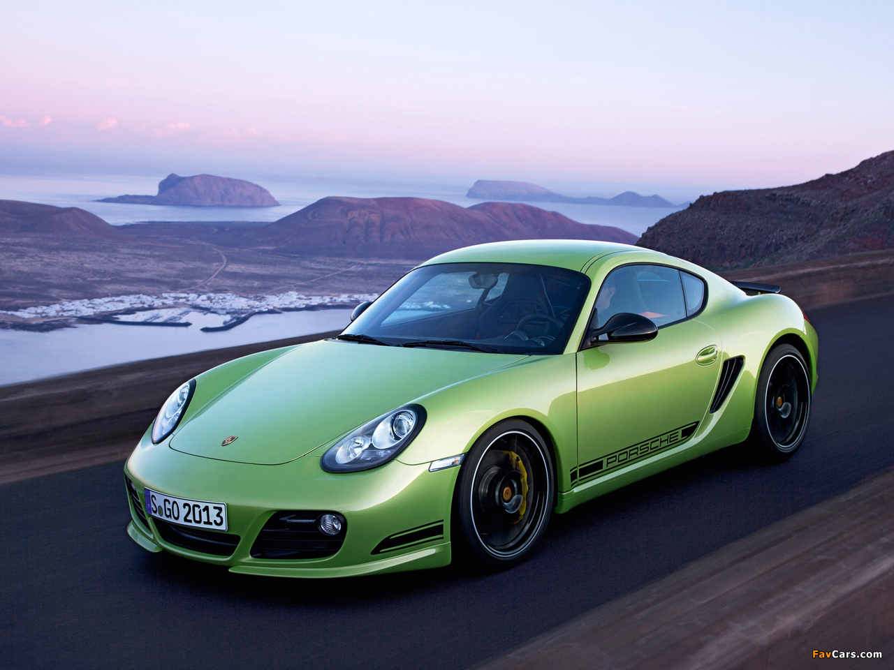 Photos of Porsche Cayman R (987C) 2010 (1280 x 960)