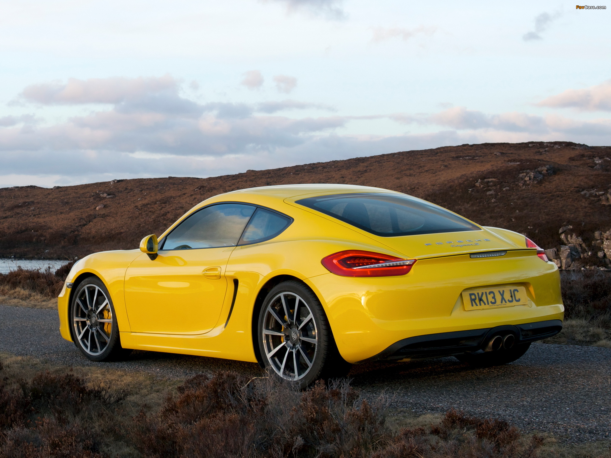 Photos of Porsche Cayman S UK-spec (981C) 2013 (2048 x 1536)