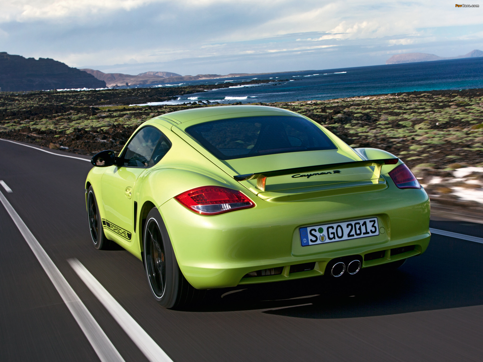 Porsche Cayman R (987C) 2010 images (2048 x 1536)