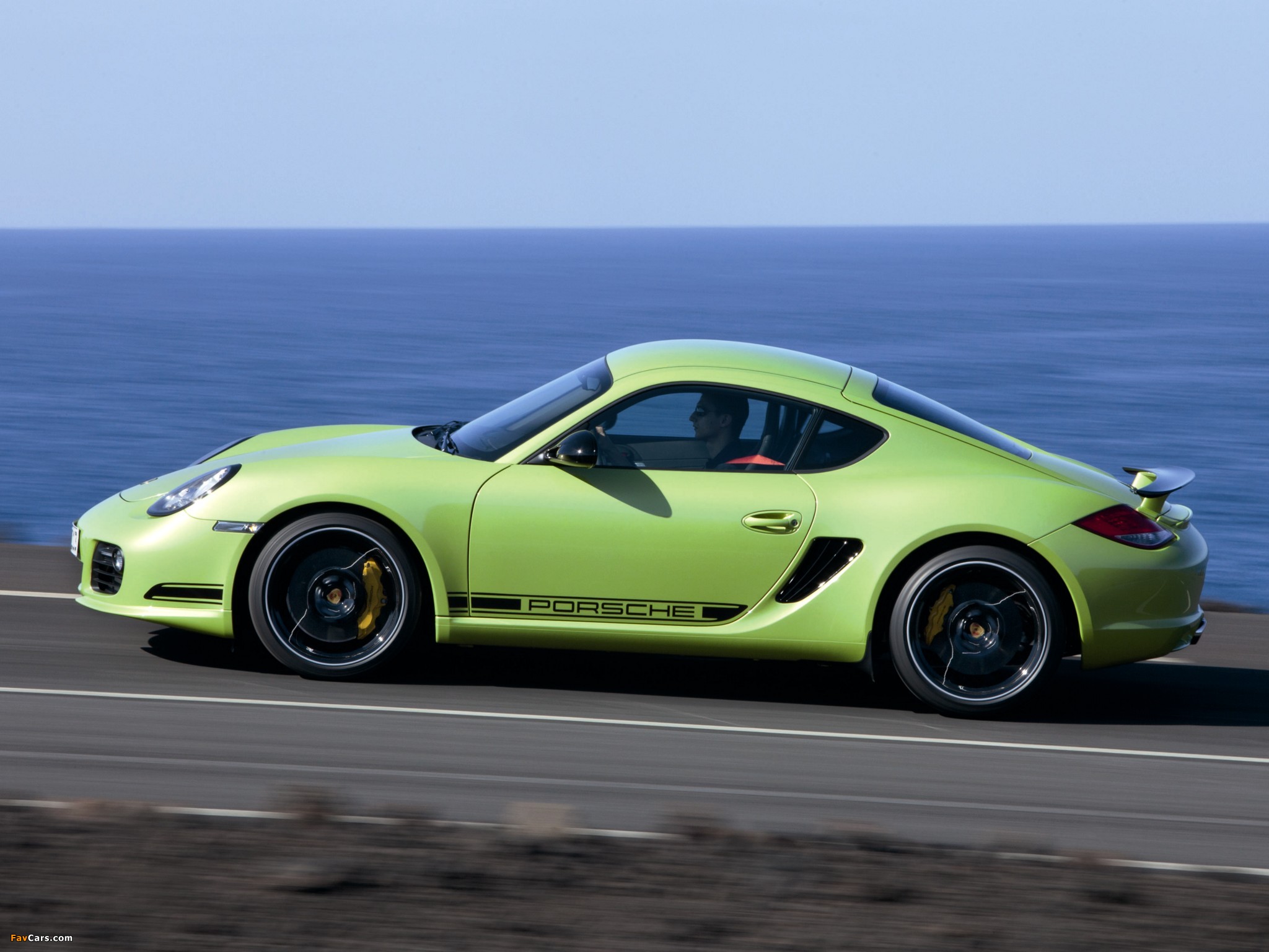 Porsche Cayman R (987C) 2010 images (2048 x 1536)