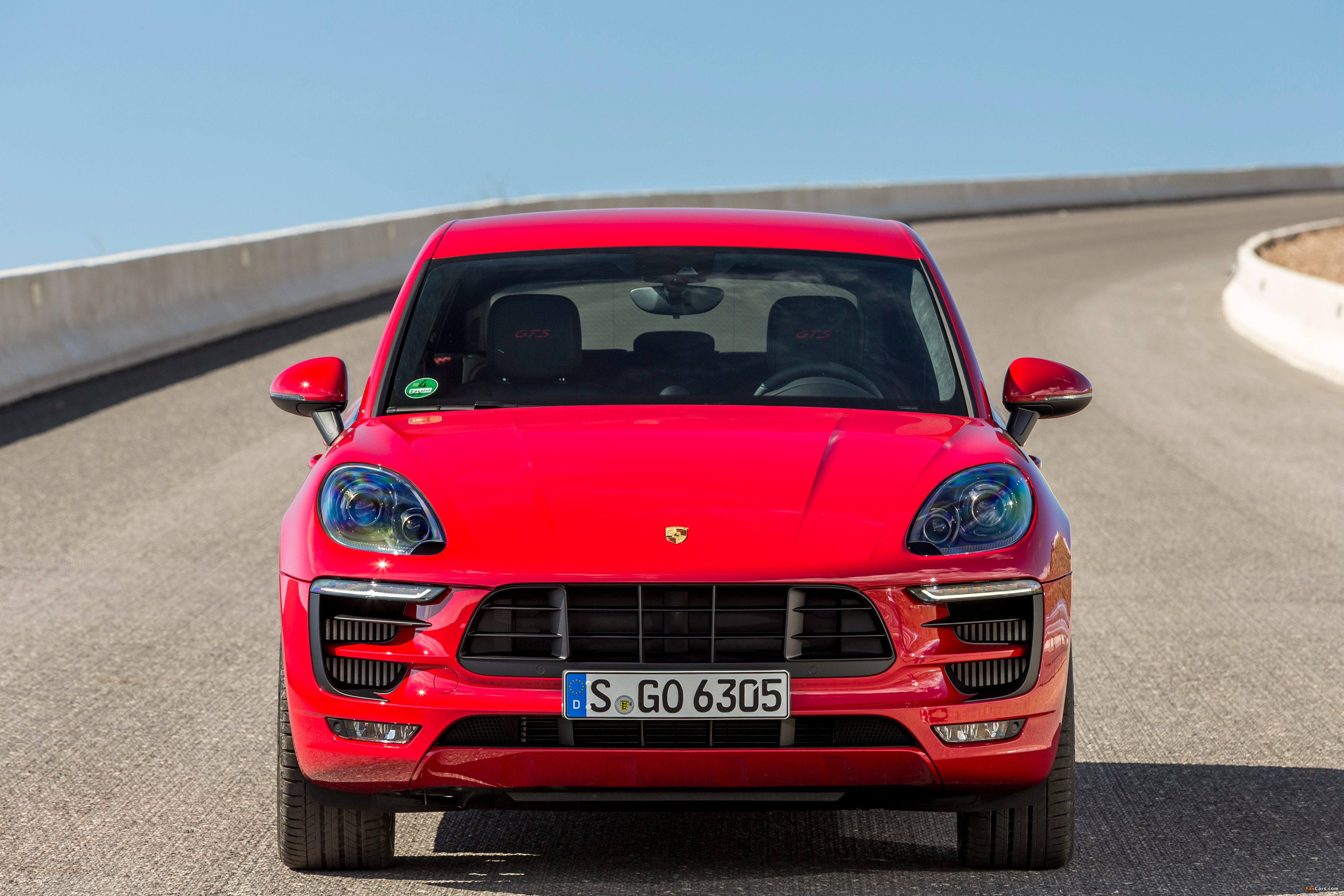 Macan genius. Porsche Macan GTS. Porsche Macan 95b. Macan 2016. Порше Макан Гран Туризмо.