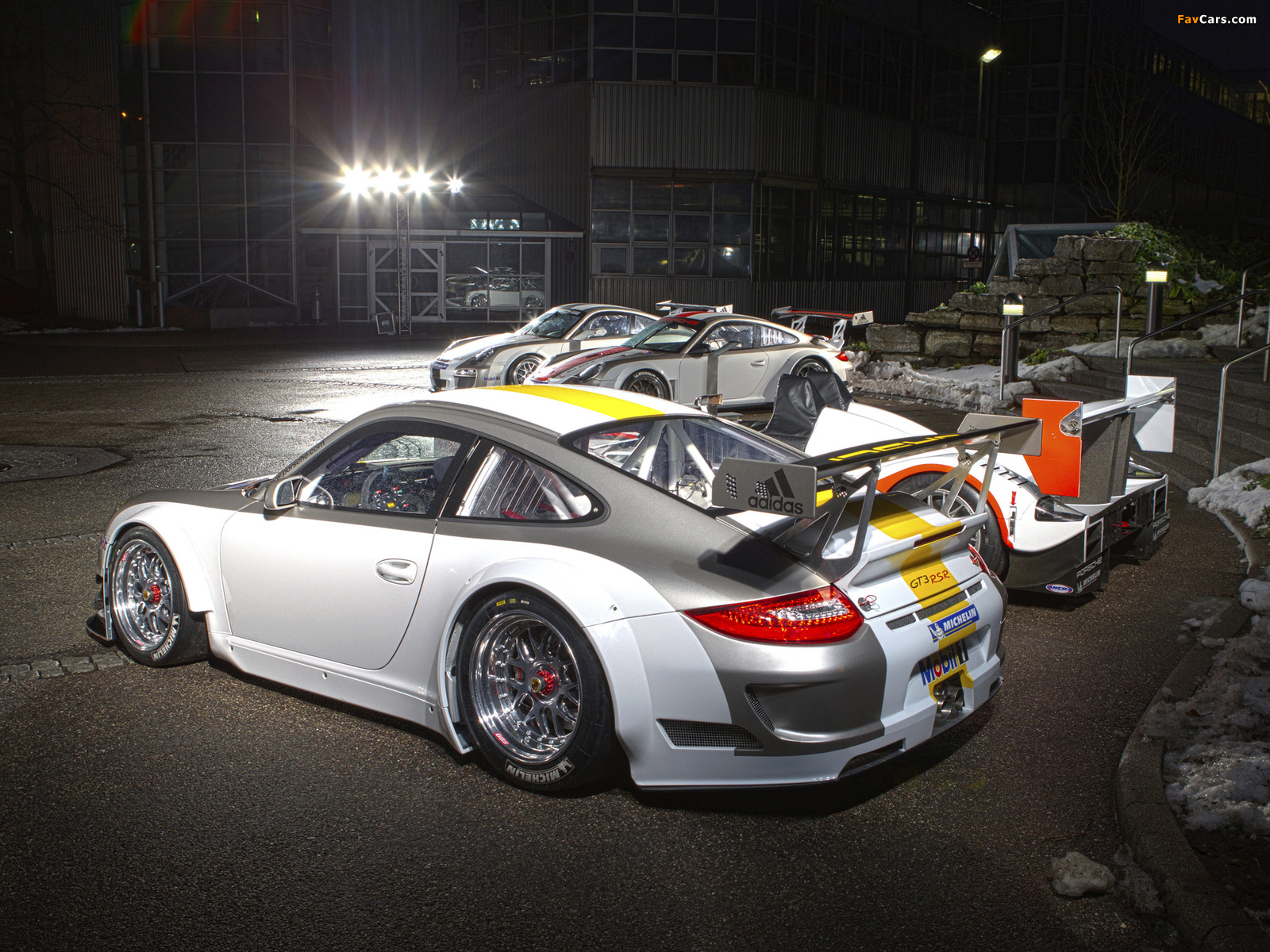 Images of Porsche (1600 x 1200)