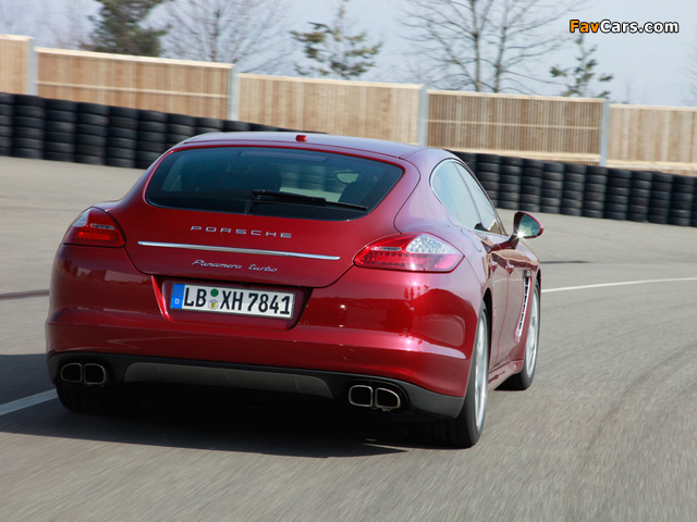 Images of Porsche Panamera Turbo (970) 2009 (640 x 480)