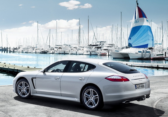 Images of Porsche Panamera Diesel (970) 2011–13