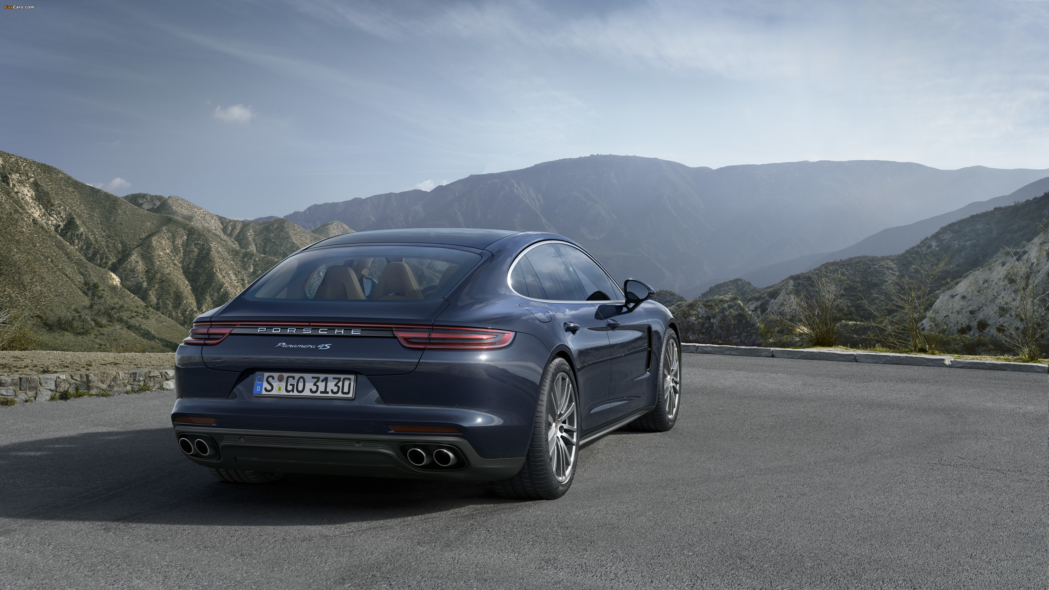 Images of Porsche Panamera 4S 2016 (3600 x 2025)