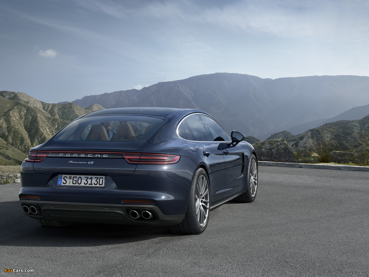 Images of Porsche Panamera 4S 2016 (1280 x 960)