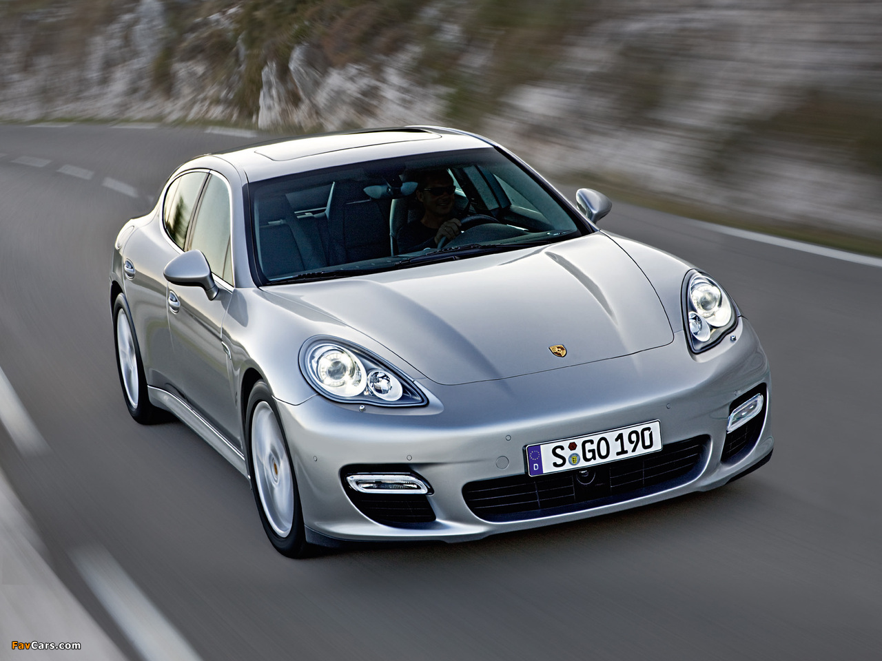 Photos of Porsche Panamera Turbo (970) 2009 (1280 x 960)