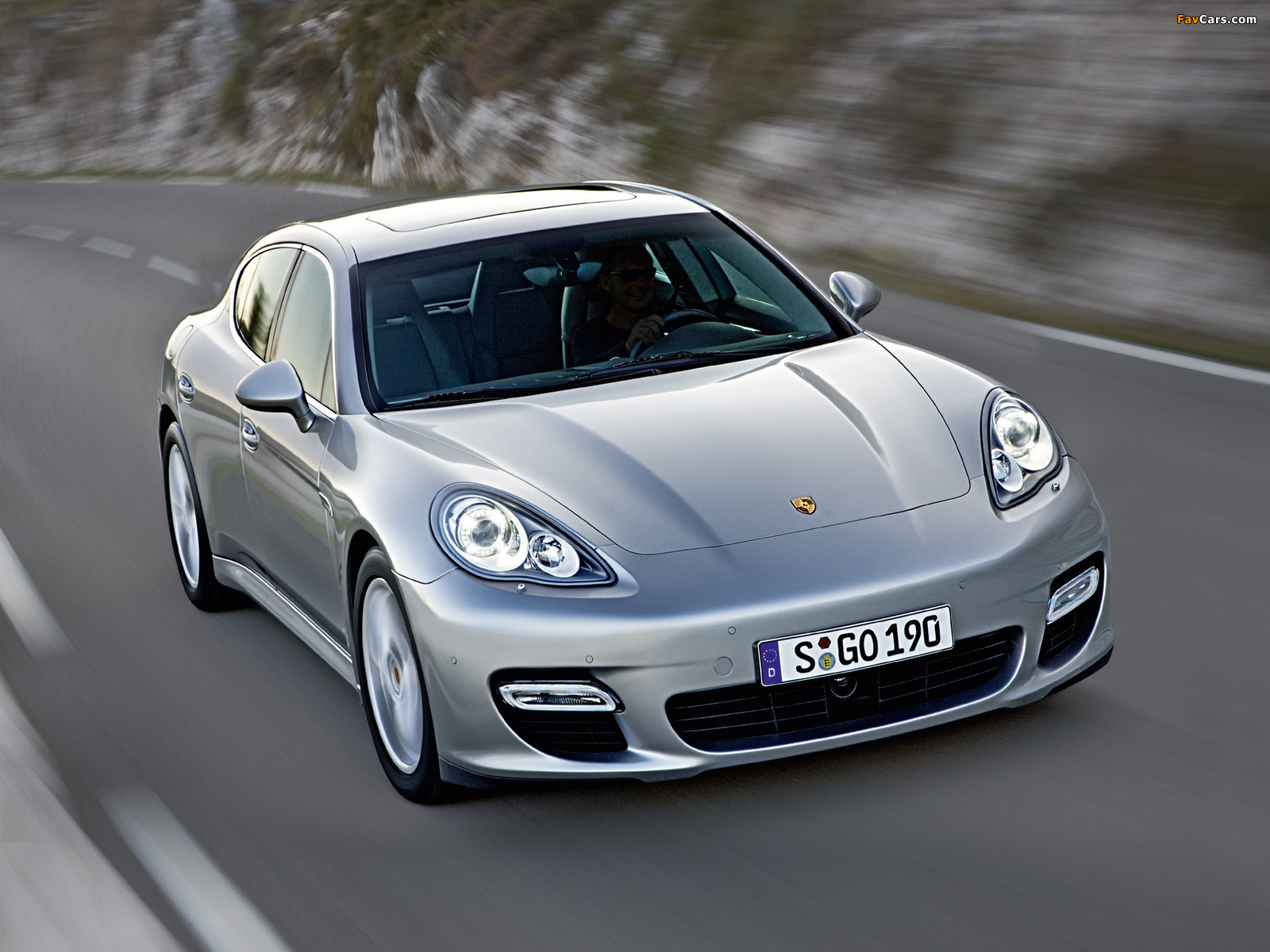 Photos of Porsche Panamera Turbo (970) 2009 (1600 x 1200)