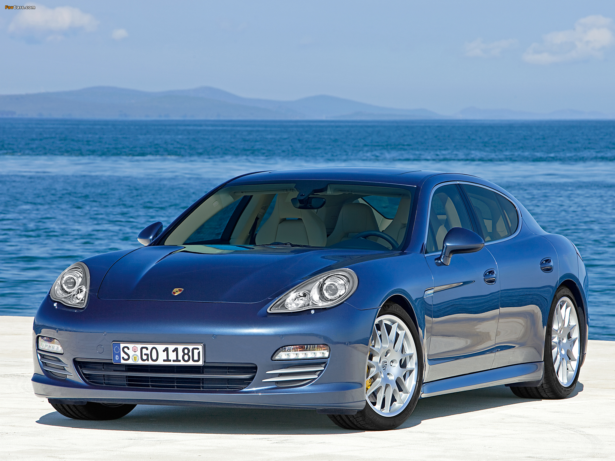 Photos of Porsche Panamera 4S (970) 2009–13 (2048 x 1536)