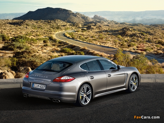 Photos of Porsche Panamera Turbo S (970) 2011–13 (640 x 480)