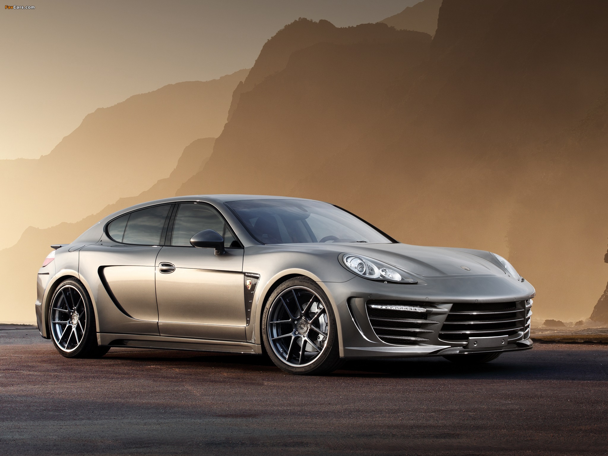 Photos of TopCar Porsche Panamera Stingray GTR (970) 2011 (2048 x 1536)