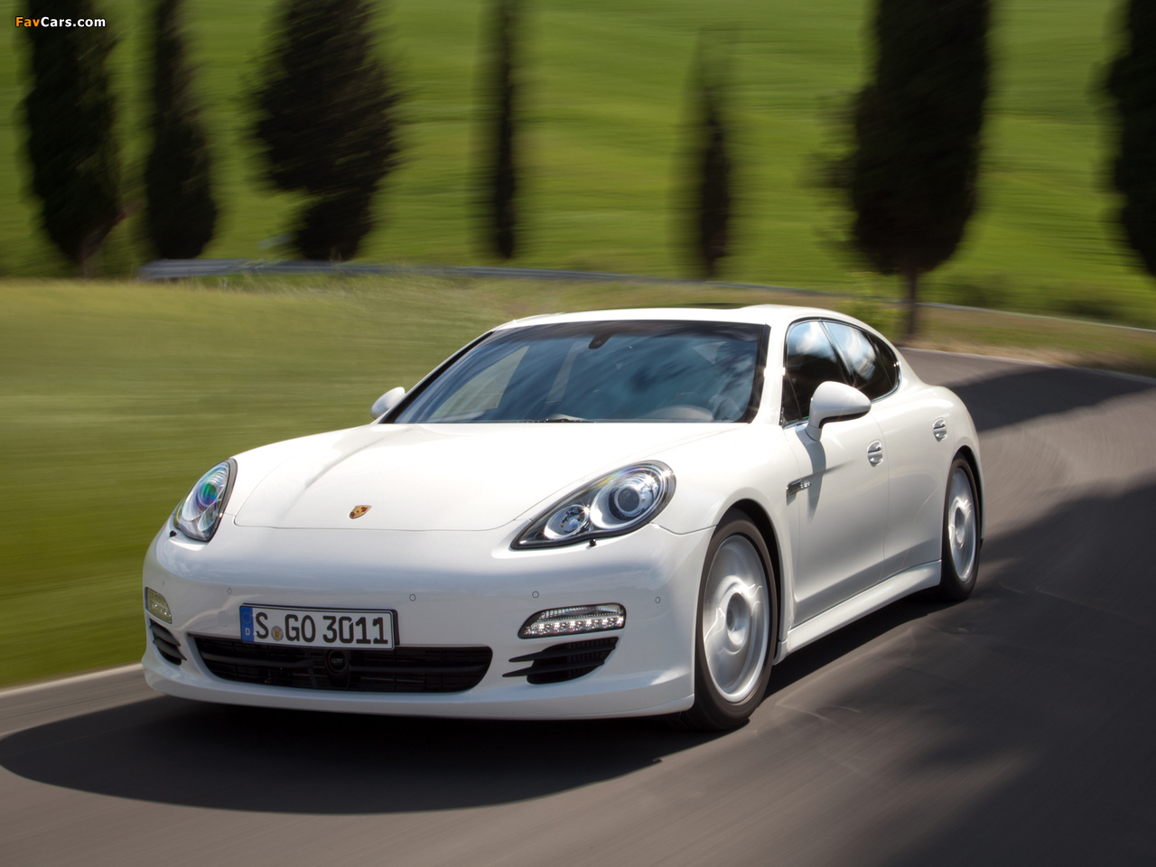 Photos of Porsche Panamera Diesel (970) 2011–13 (1280 x 960)