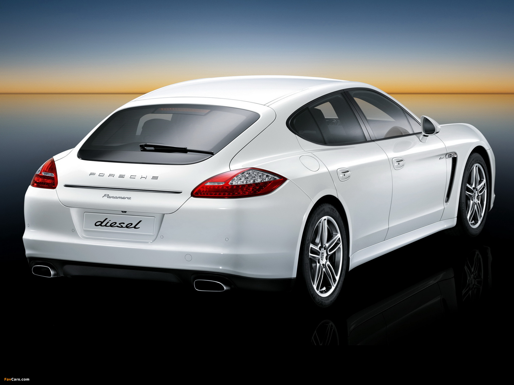 Photos of Porsche Panamera Diesel (970) 2011–13 (2048 x 1536)