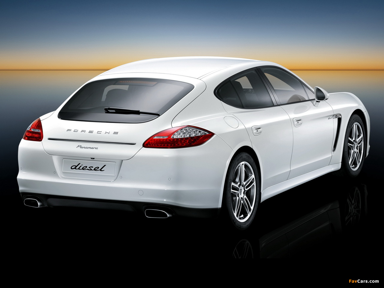 Photos of Porsche Panamera Diesel (970) 2011–13 (1280 x 960)