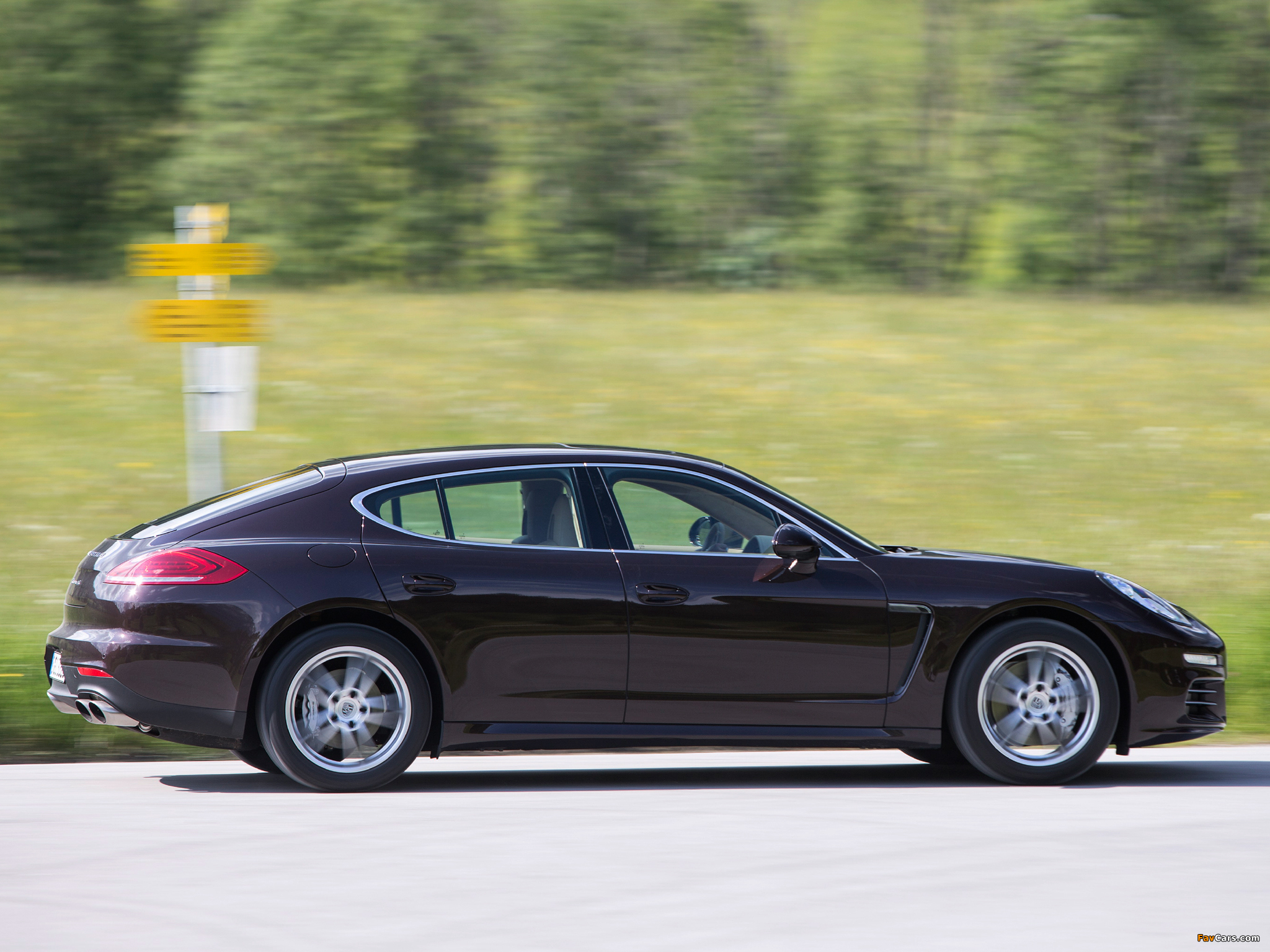 Photos of Porsche Panamera 4S (970) 2013 (2048 x 1536)