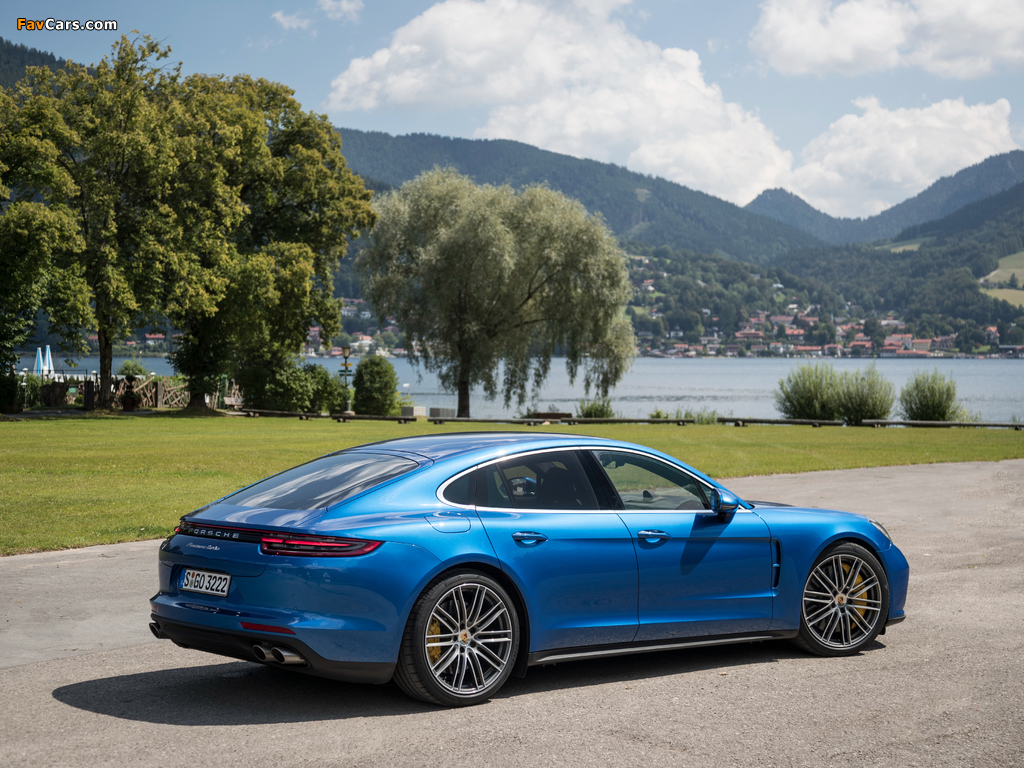 Photos of Porsche Panamera Turbo 2016 (1024 x 768)