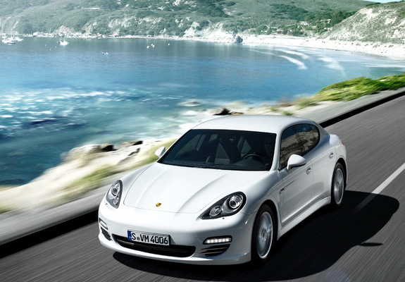 Pictures of Porsche Panamera Diesel (970) 2011–13