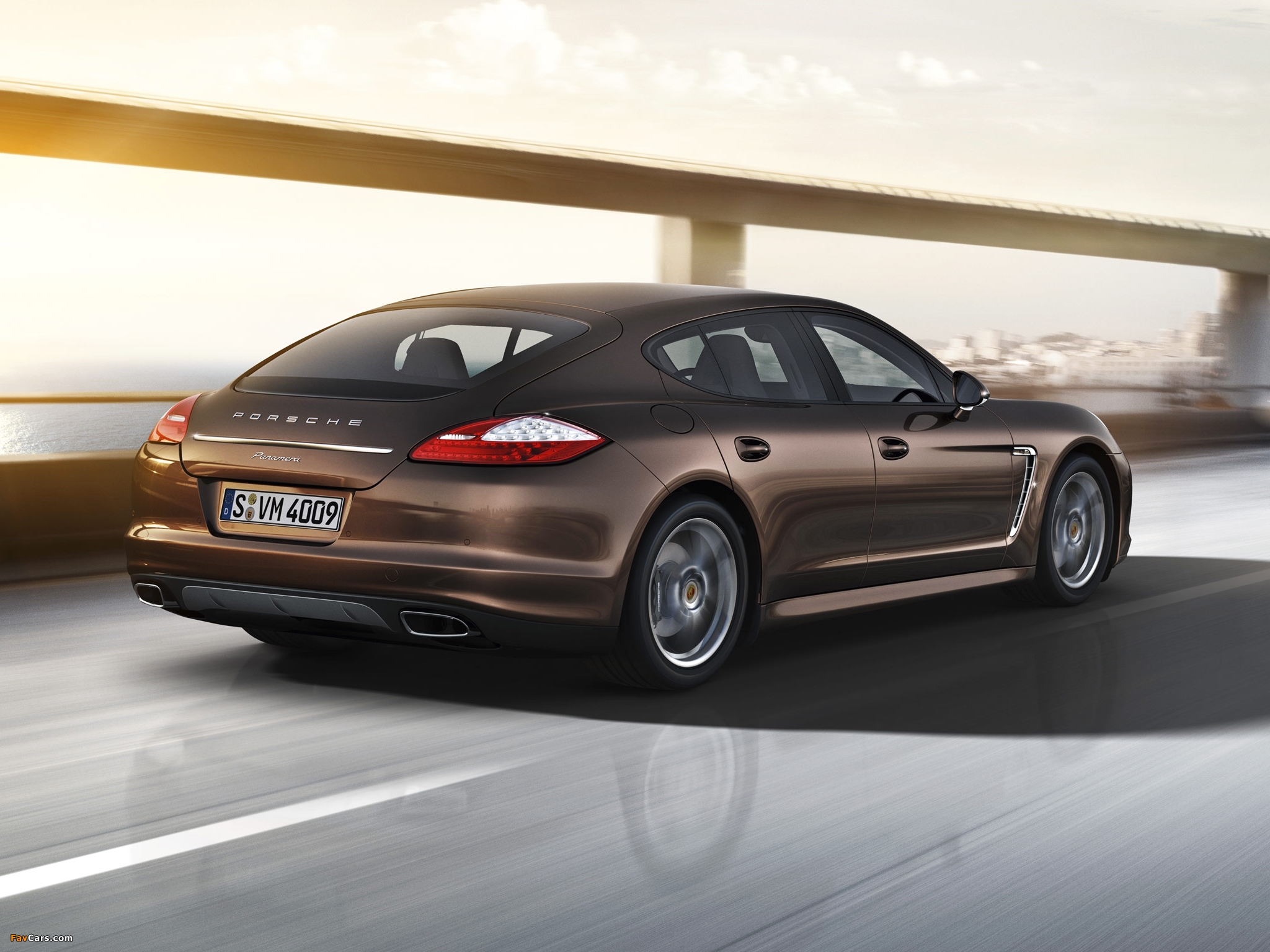 Pictures of Porsche Panamera Platinum Edition (970) 2012 (2048 x 1536)