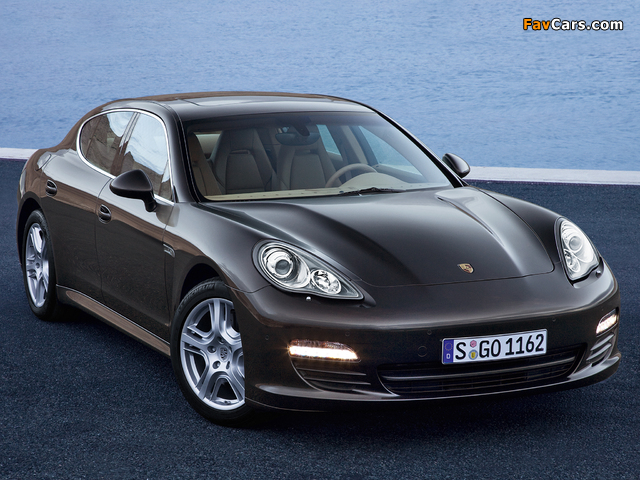 Porsche Panamera S (970) 2009 images (640 x 480)