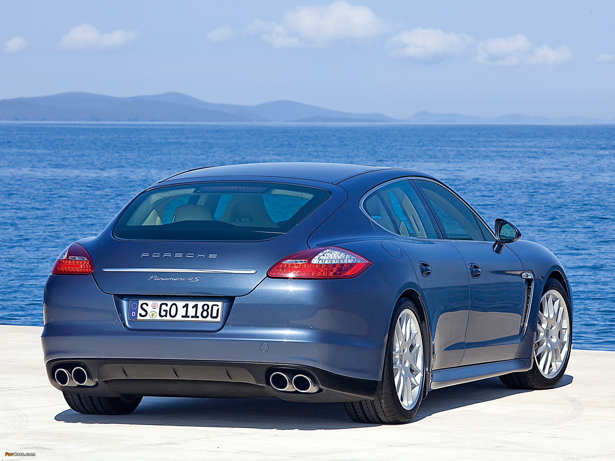 Porsche Panamera 4S (970) 2009–13 images (2048 x 1536)